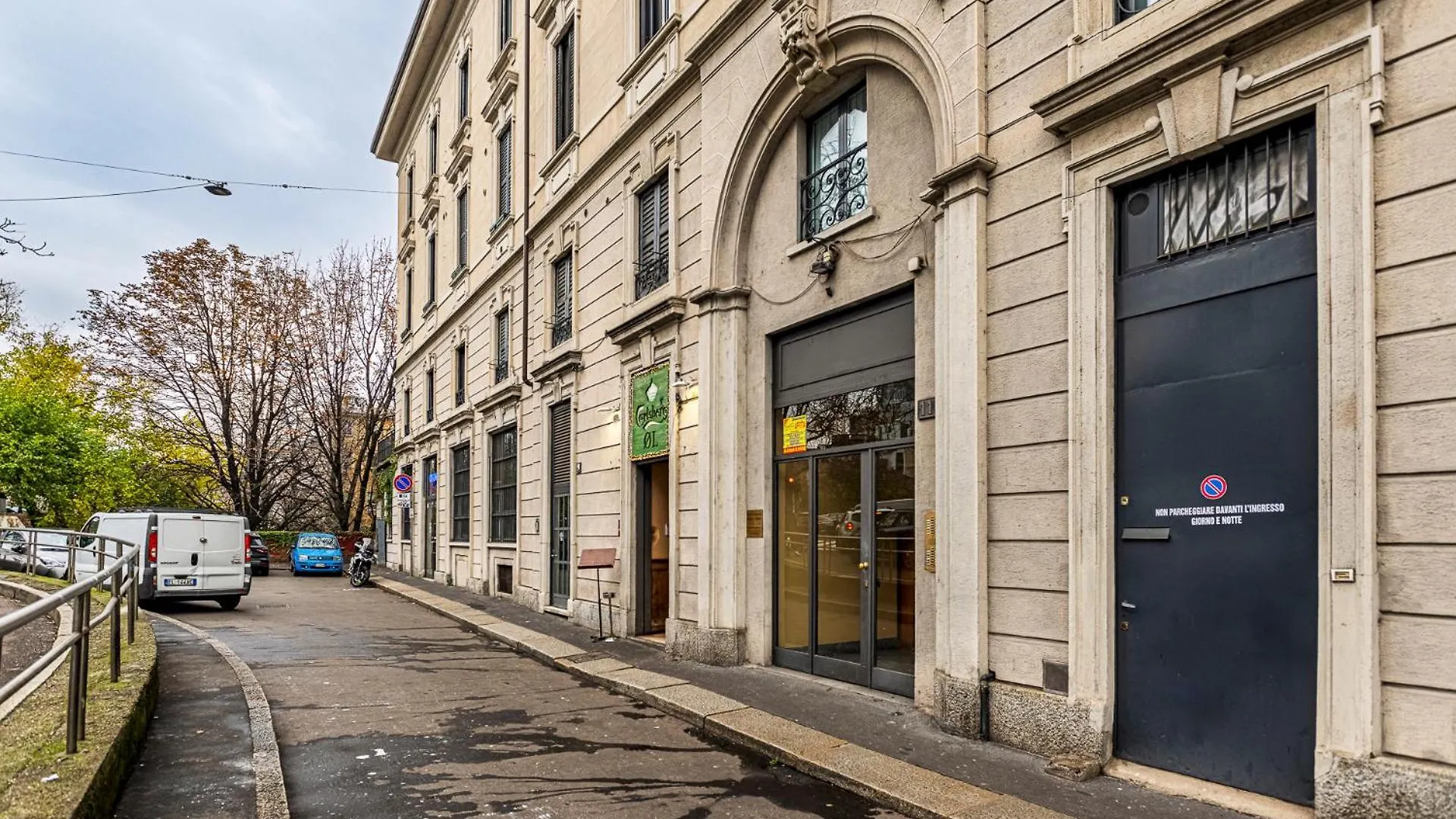 One Bedroom Apartment In Brera Milano